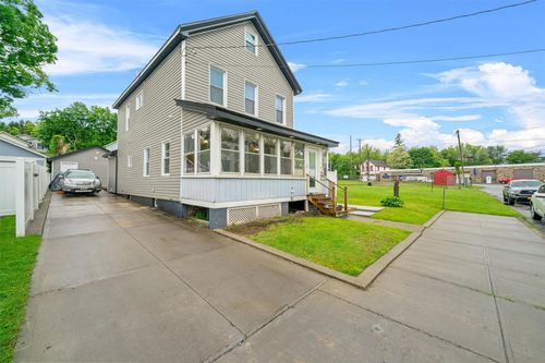 7 Barclay St, Port Jervis, NY, 12771-2302 | Card Image