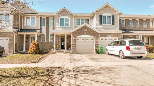 63 Michigan Ave, Cambridge, ON, N3C0C8 | Card Image