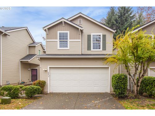 3073 Se Robin Cir, Hillsboro, OR, 97123-8256 | Card Image