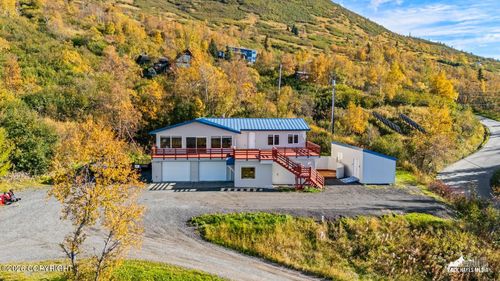 14399 Canyon Rd, Anchorage, AK, 99516-6980 | Card Image
