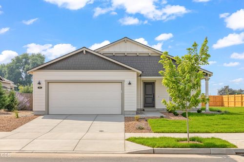 05-363 Nw Monte Vista Ave, Madras, OR, 97741-9653 | Card Image