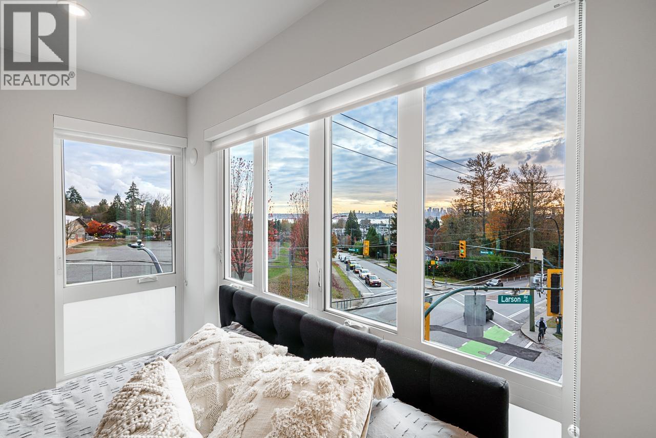 Residential in North Vancouver 5