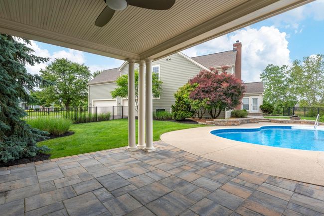 6655 Baronscourt Loop, House other with 3 bedrooms, 3 bathrooms and null parking in Dublin OH | Image 49