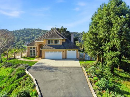 20160 Rock Springs Ln, Aromas, CA, 95004-9600 | Card Image