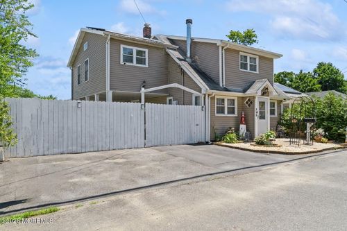 148 Mckinley Ave, South Amboy, NJ, 08879-2840 | Card Image