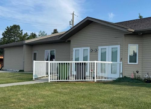 2-5414 51 St, Rimbey, AB, T0C0C2 | Card Image