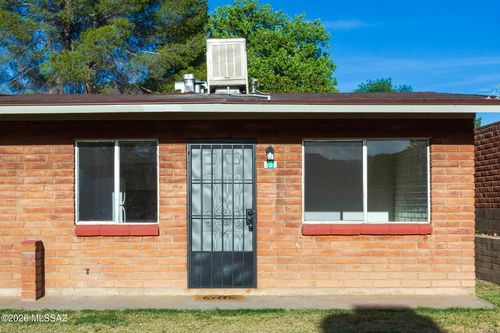 3-387 W Martinez St, Nogales, AZ, 85621-1842 | Card Image