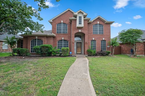 8114 Salzburg Dr, Rowlett, TX, 75089-3926 | Card Image