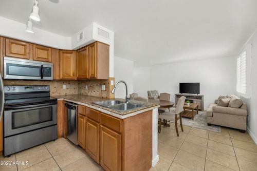 unit-137e-3313 N 68th St, Scottsdale, AZ, 85251-6242 | Card Image