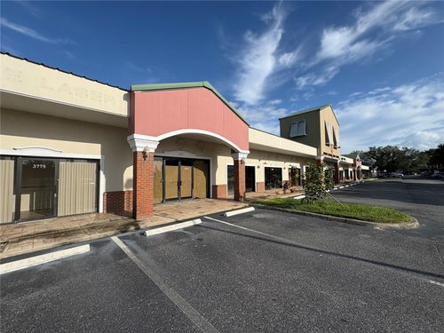 3771 Lake Center Dr, Mount Dora, FL, 32757-2363 | Card Image