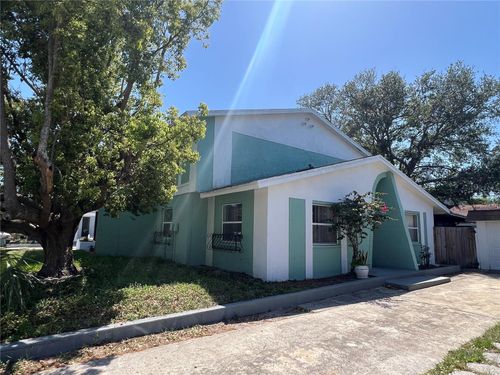 2068 San Marino Way N, CLEARWATER, FL, 33763-4133 | Card Image