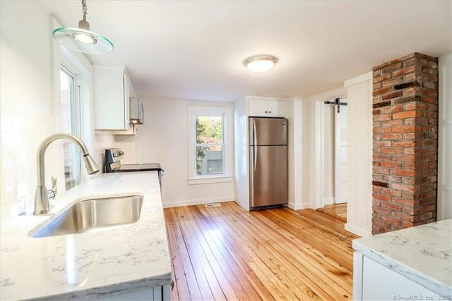 Kitchen | Image 9