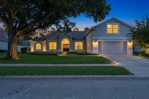 9041 Laurel Ridge Dr, MOUNT DORA, FL, 32757-9108 | Card Image