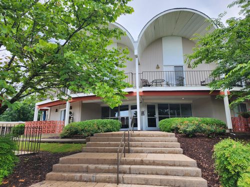 450 River St, Chattanooga, TN, 37405-4176 | Card Image