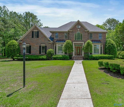 2600 Calumet Dr Se, Brownsboro, AL, 35741-9378 | Card Image