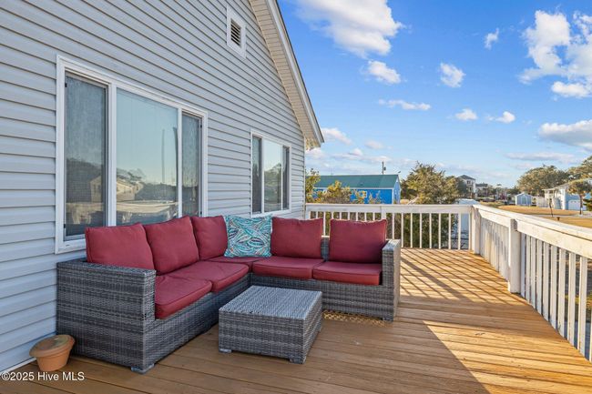 407 Cedar Point Blvd, House other with 3 bedrooms, 3 bathrooms and null parking in Cedar Point NC | Image 21