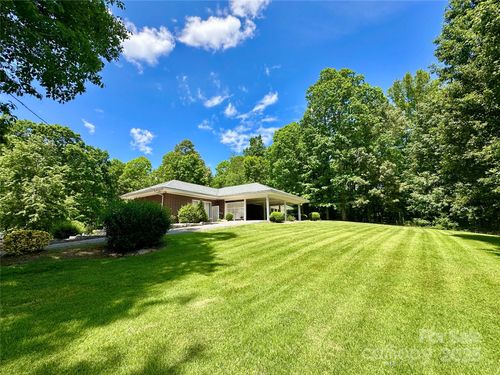 2866 Old Morganton Rd, Lenoir, NC, 28645-9654 | Card Image