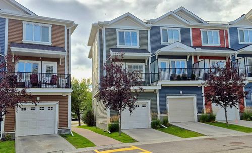 504 Nolan Hill Blvd Nw, Calgary, AB, T3R0Y1 | Card Image