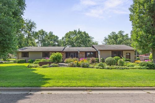 830 Reeds Ln, Glencoe, MN, 55336-3127 | Card Image