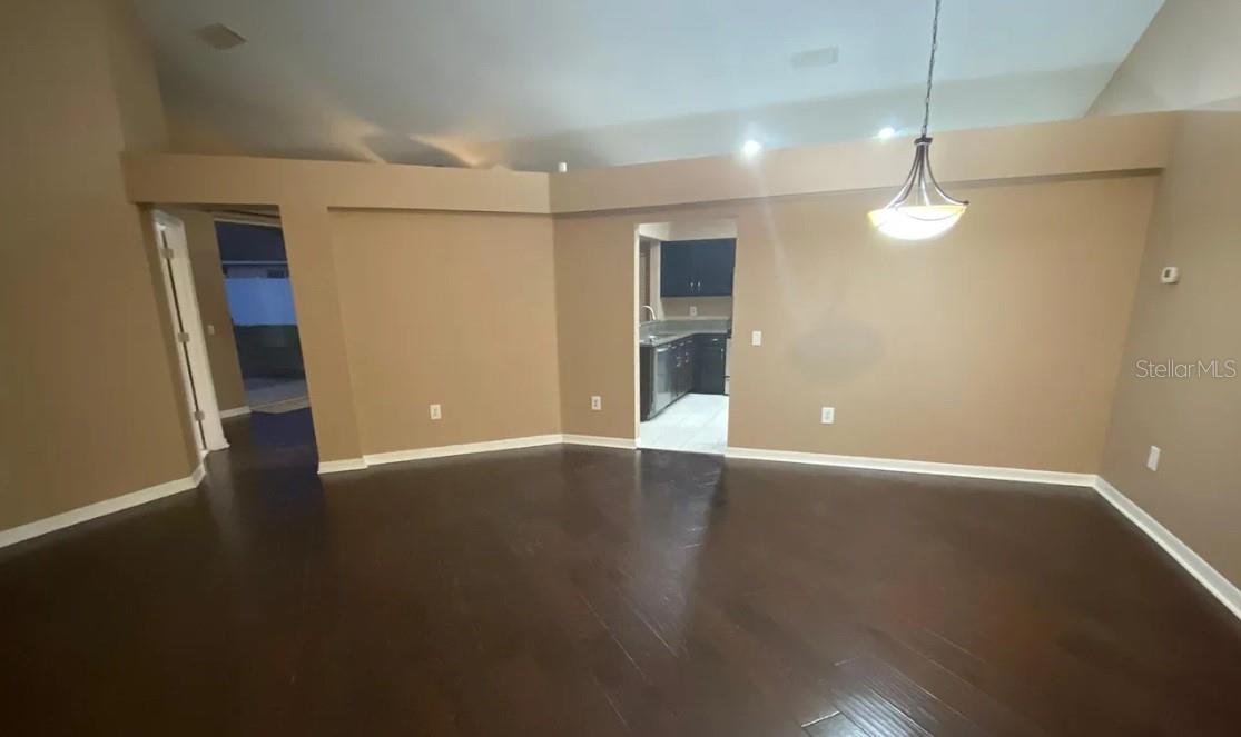 Residential Lease in WESLEY CHAPEL 4