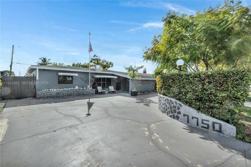 7750 Panama St, Miramar, FL, 33023 | Card Image