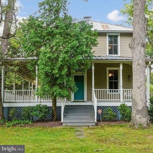 16 Maple Ave, WASHINGTON GROVE, MD, 20880-2045 | Card Image