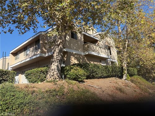 6-13095 Hubbard, Los Angeles, CA, 91342 | Card Image