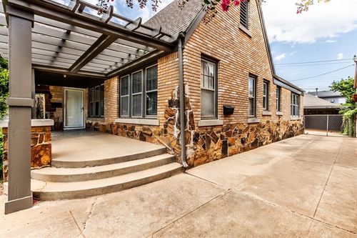 2749 Nw 22nd St, Oklahoma City, OK, 73107-3214 | Card Image