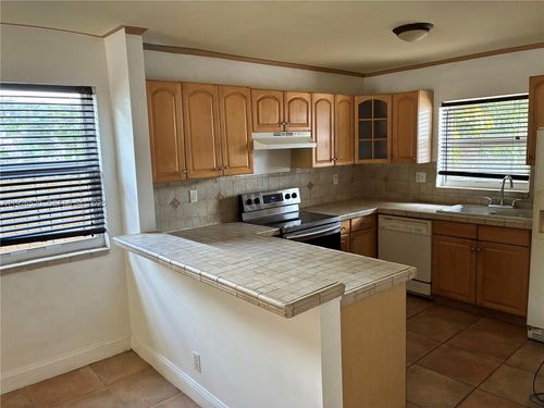 13514 Ne 23rd Pl, North Miami, FL, 33181-1849 | Card Image