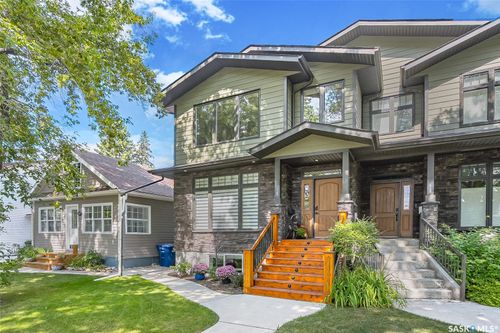 1019A 10th Street E, Saskatoon, SK, S7H0H8 | Card Image