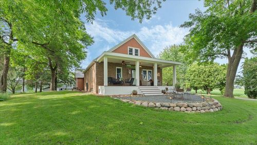 12586 220th St, Silver Lake, MN, 55381-5806 | Card Image