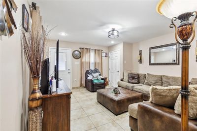 8512 14 Valor Drive, Home with 4 bedrooms, 2 bathrooms and null parking in Chalmette LA | Image 3