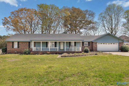 102 Stewart Street, Albertville, AL, 35950 | Card Image