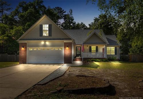 549 Woodberry Circle, Raeford, NC, 28376 | Card Image