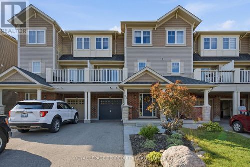 52 Artania St, Oshawa, ON, L1L0E6 | Card Image