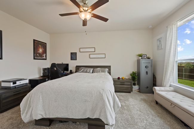 2040 Muscadine Trl, House other with 3 bedrooms, 2 bathrooms and 2 parking in Brenham TX | Image 17