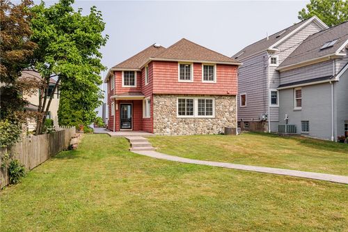 576 Ship Builders Creek Rd, Webster, NY, 14580-1046 | Card Image