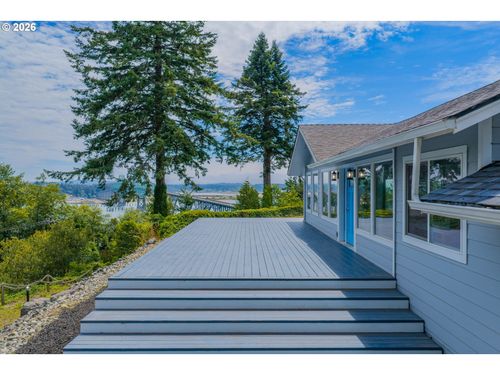 66634 Glasgow Ln, North Bend, OR, 97459-9485 | Card Image