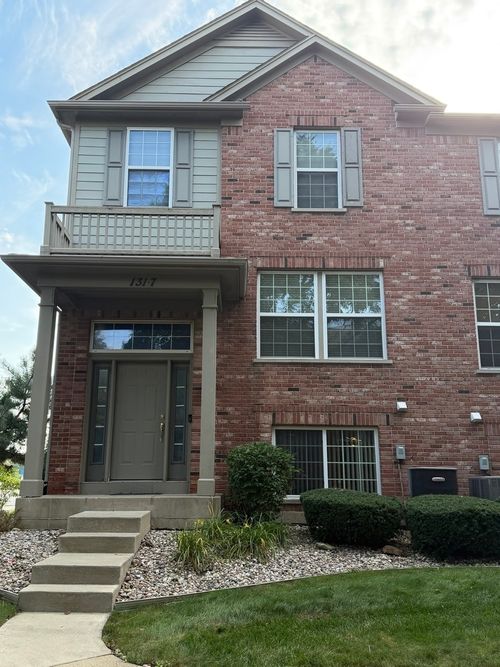 7-131 Bristol Ln, Wood Dale, IL, 60191-2815 | Card Image