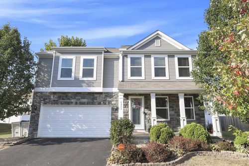 4322 Archway Ct, Grove City, OH, 43123-8138 | Card Image