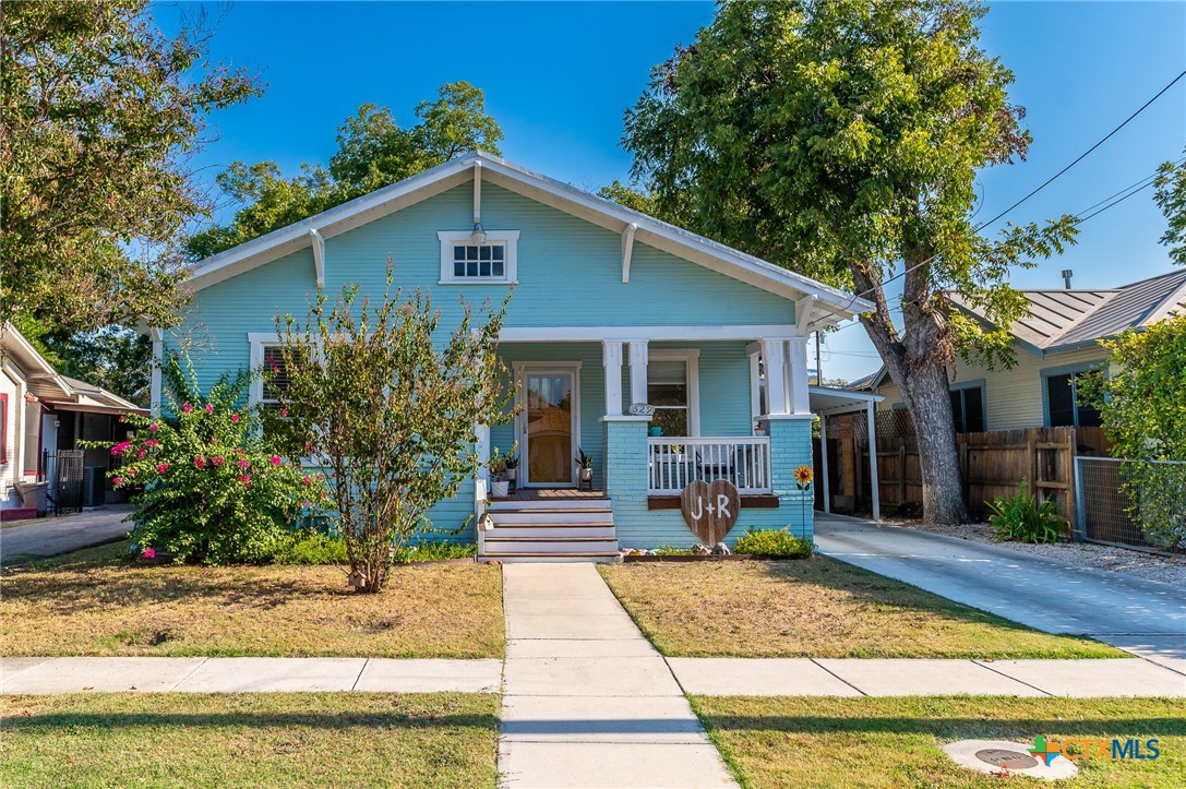 Devine St, San Antonio, TX 78210
