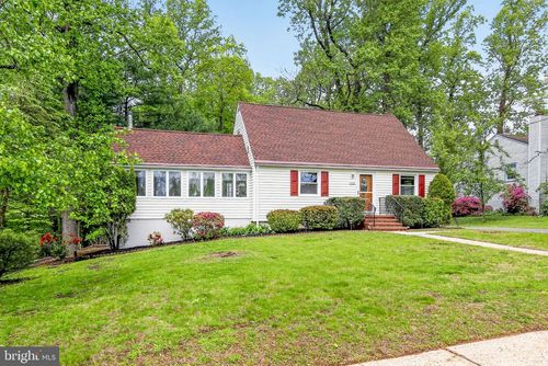 280 Sussex Ave, Sewell, NJ, 08080-1508 | Card Image