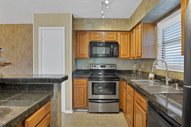 APT-1824 - 1109 Calico Ln, Condo with 1 bedrooms, 1 bathrooms and null parking in Arlington TX | Image 9