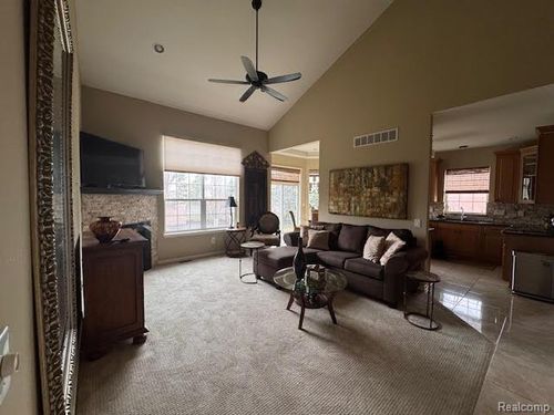 48610 Eastbridge Dr, Canton, MI, 48188-7900 | Card Image