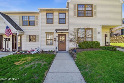 53 Queens Way, Englishtown, NJ, 07726-1627 | Card Image