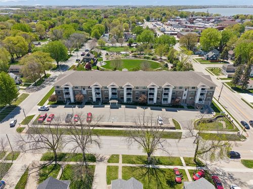 313-809 7th Street N, Clear Lake, IA, 50428 | Card Image