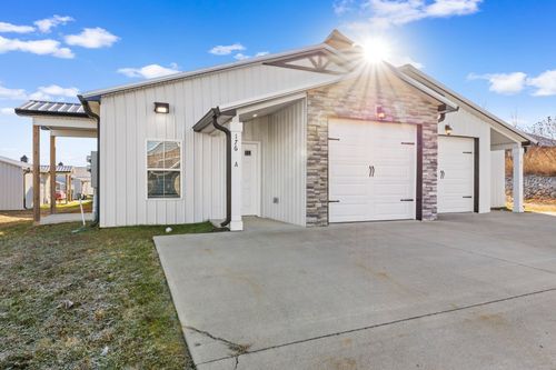 a-173 Bainbridge Dr, Clarksville, TN, 37043-1693 | Card Image
