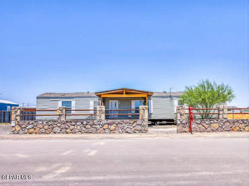 331 Villa Bonita Rd, Clint, TX, 79836-6625 | Card Image