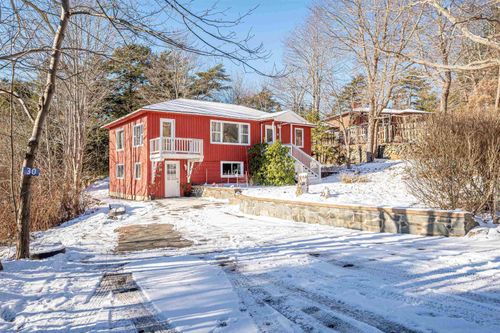 28/30 High St, Bedford, NS, B4A0C4 | Card Image