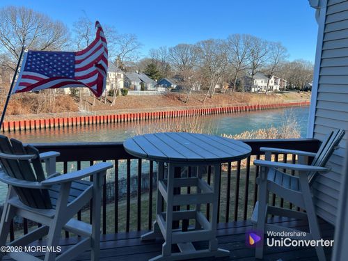 8 Intercoastal Way, Point Pleasant Boro, NJ, 08742-3867 | Card Image